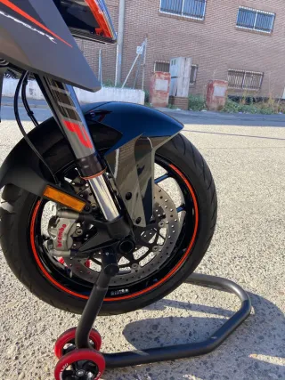 KTM 1290 Super Duke R Negra/Naranja