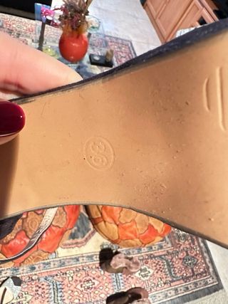 Sandalias Lolablue Negras y Plateadas Tacon