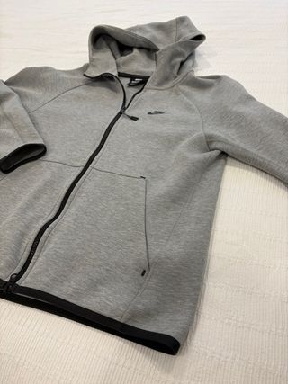 Sudadera Nike Gris con Cremallera
