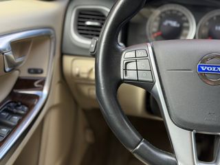 Volvo S60 2.0 T5 240 Summum año 2012