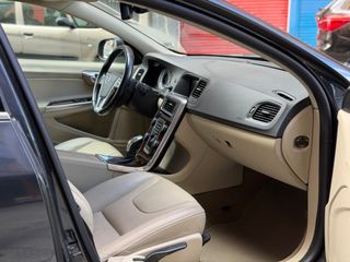 Volvo S60 2.0 T5 240 Summum año 2012