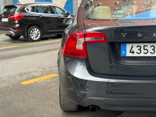 Volvo S60 2.0 T5 240 Summum año 2012