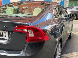 Volvo S60 2.0 T5 240 Summum año 2012