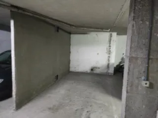 Alquiler de plaza de garaje en Santiago de Compost