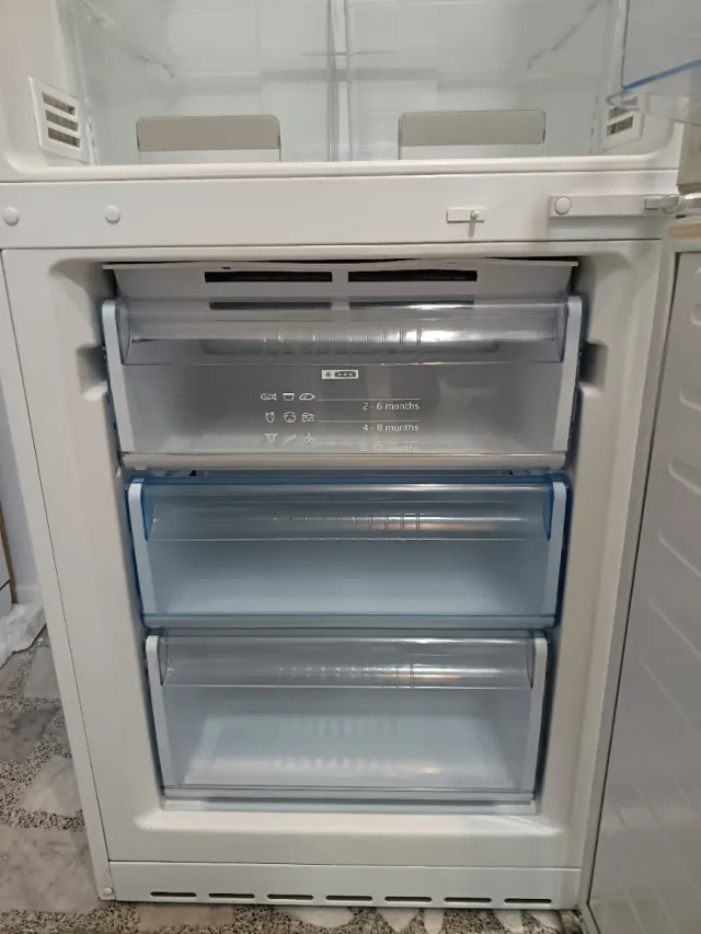 FRIGORÍFICO BALAY 1,85m A++