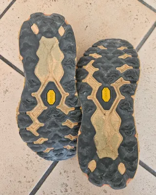 Scarpe Hoka Speedgoat 5 Uomo Taglia 42