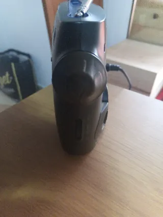 Radio GRUNDIG Prima Boy 100 (Reparar)