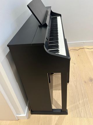 Piano Digital Casio Celviano Negro con Banqueta