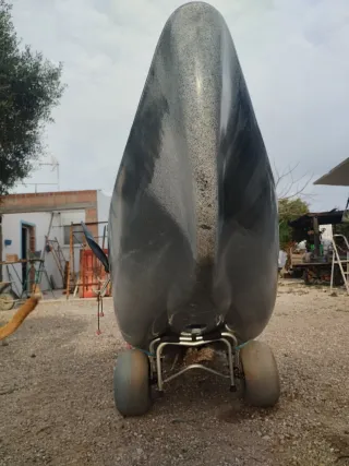 Kayak de pesca con pedales