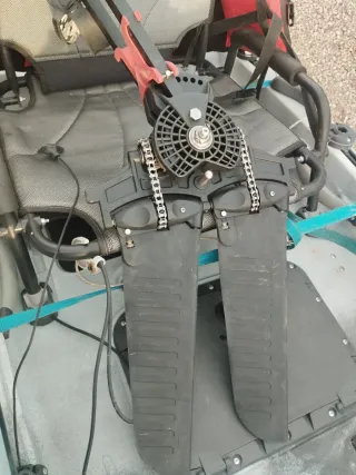 Kayak de pesca con pedales