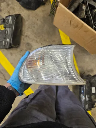 Piloto Intermitente Delantero Derecho BMW E46