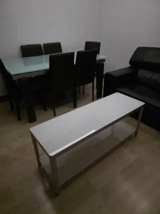 Tavolo da Pranzo Ikea in Cristallo e Metallo