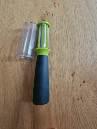 Pelador multifunción 4 en 1