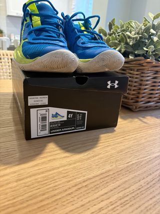 Zapatillas Under Armour Jet 23 Niño Talla 36