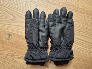 Guantes de nieve y esquí para niños
