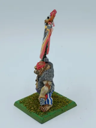 Ogro Warhammer metal I009