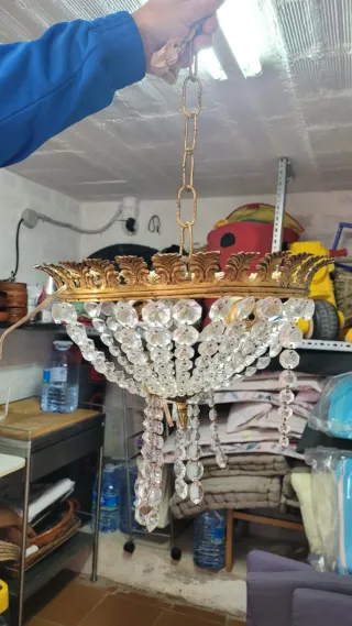 Lámpara de techo colgante de cristal y metal