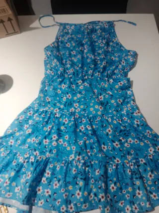 Vestido vaporoso estampado floral azul
