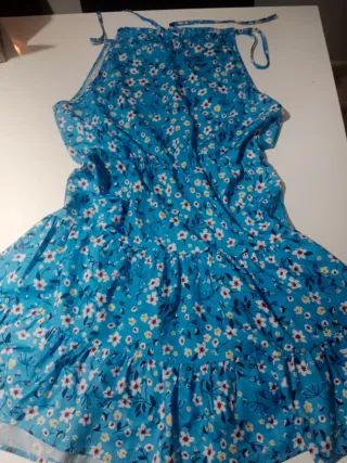 Vestido vaporoso estampado floral azul
