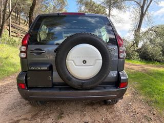 Toyota Land Cruiser 2005