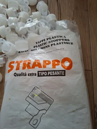 80 Tappi plastica per vino