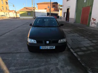 SEAT Ibiza 2001