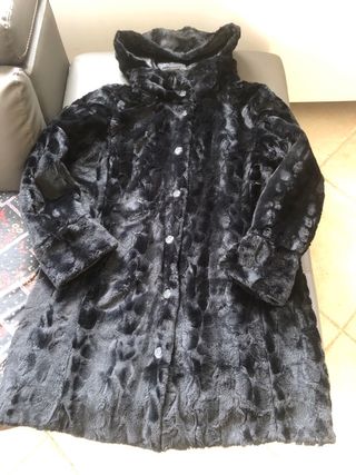 Cappotto vintage nero in eco pelliccia double-face