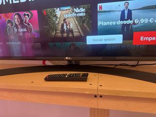LG Smart TV 42 Negro