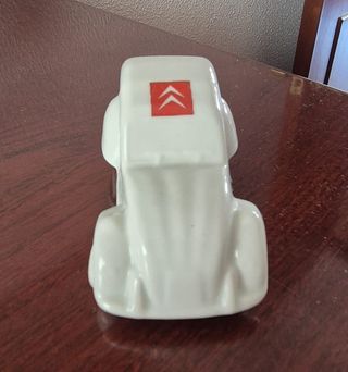 Figura cerámica Citroën 2 CV vintage