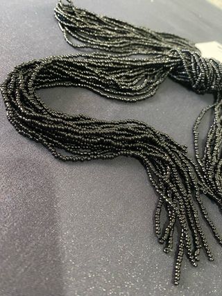 Collana lunga con nodo