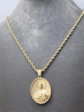 Medalla Ovalada Chapada en Oro