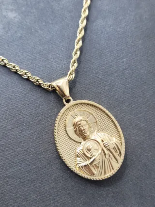 Medalla Ovalada Chapada en Oro