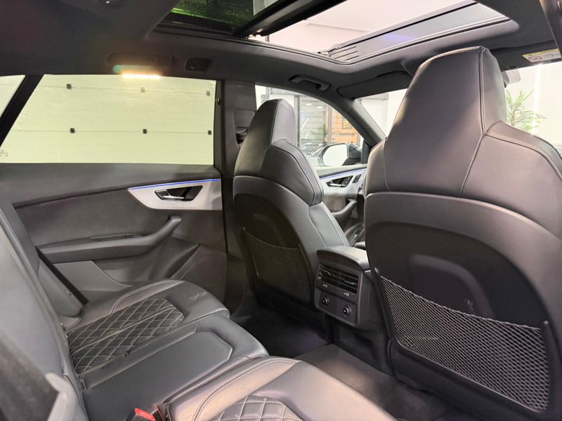 Audi Q8 50 TDI Black Line Plus quattro tiptronic 2022, foto 10