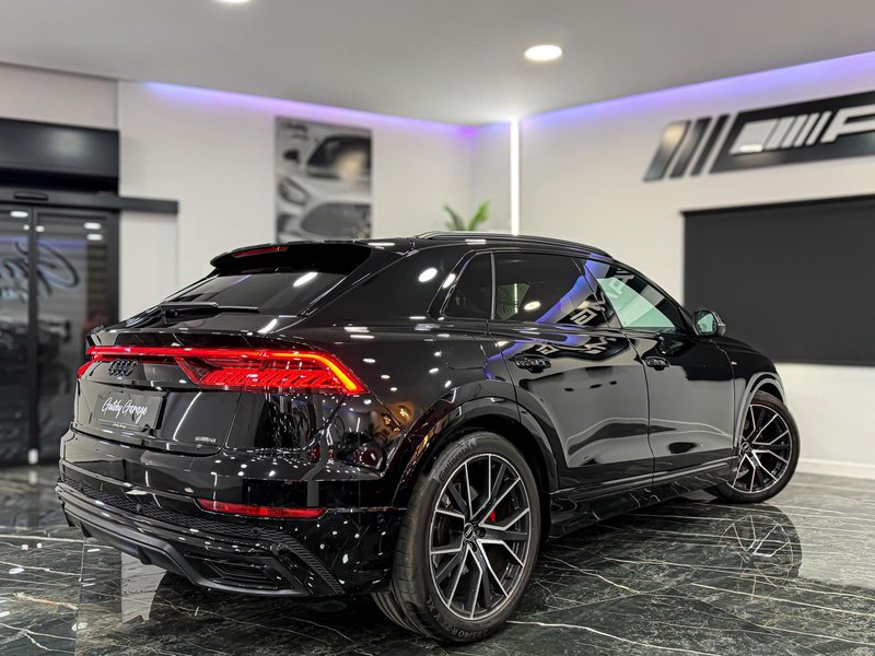 Audi Q8 50 TDI Black Line Plus quattro tiptronic 2022, foto 4