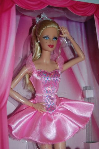 Barbie Mattel Ballet Wishes 2025 Ballerina Holiday