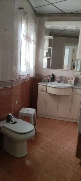 Alquilo habitación Torremolinos Centro