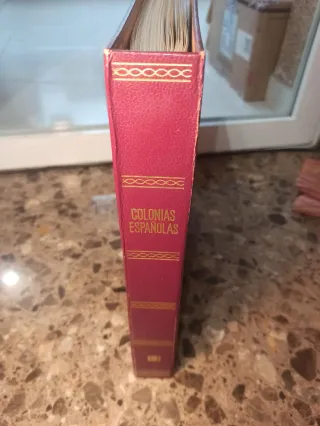 Colección 590 sellos Colonias Españolas antiguos.