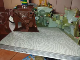 Casas y Figuras Gormiti