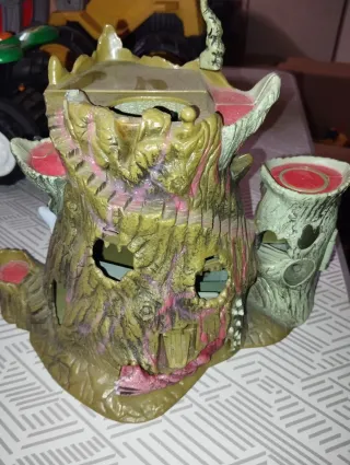 Casas y Figuras Gormiti