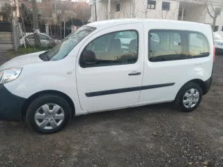 Renault Kangoo combi 49.000 kilometros