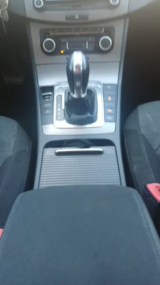 Volkswagen Passat 2011