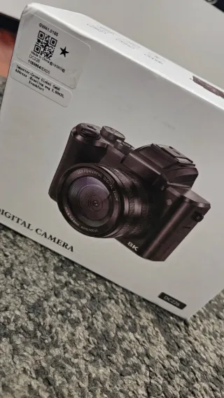 Cámara Digital DC226 8K Ultra HD.