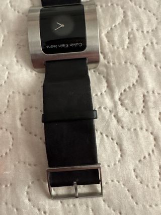 Reloj Calvin Klein Diseño Moderno