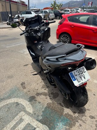 Yamaha TMAX 560 2022