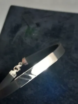 Pulsera caucho y plata