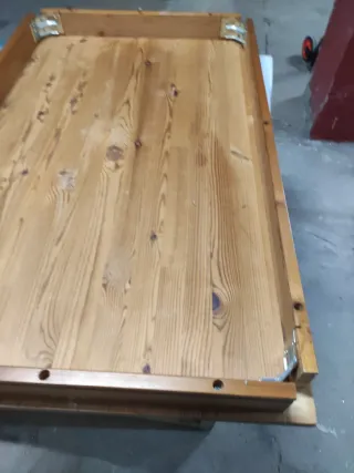 Tavolo da pranzo in legno