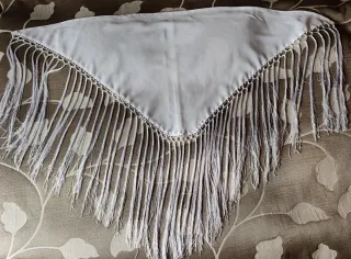 Lote de mantoncillos de flamenca para niñas