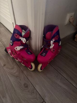Patines en línea rosas y morados