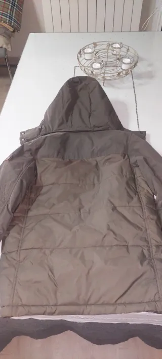 Abrigo parka niño. T 11-12. Massimo Dutti
