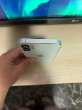 iPhone 12 64GB Verde Claro